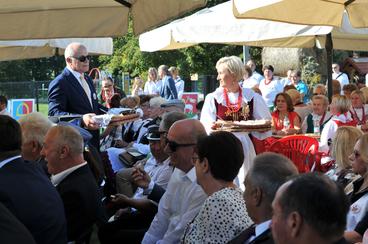Święto Plonów Powiatu Wieluńskiego odbyło się w Osjakowie